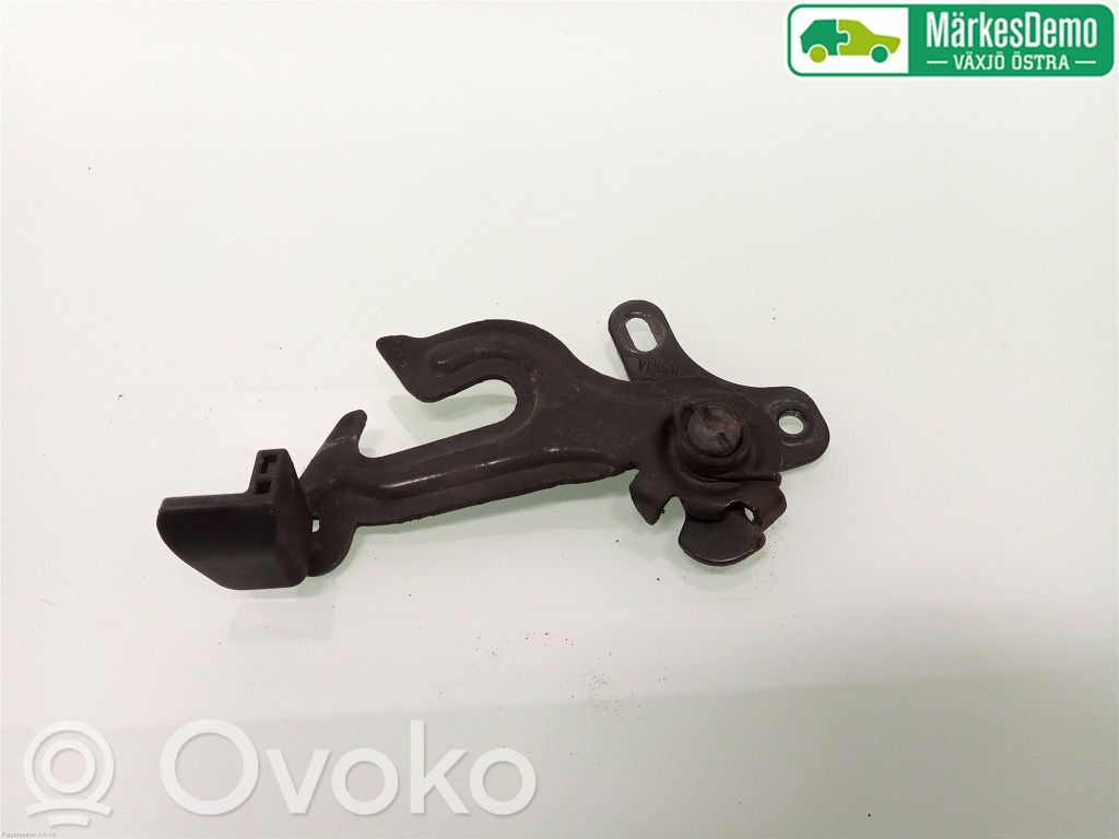 Engine bonnet/hood lock/latch loop/hook   31425791,31218611,31218611