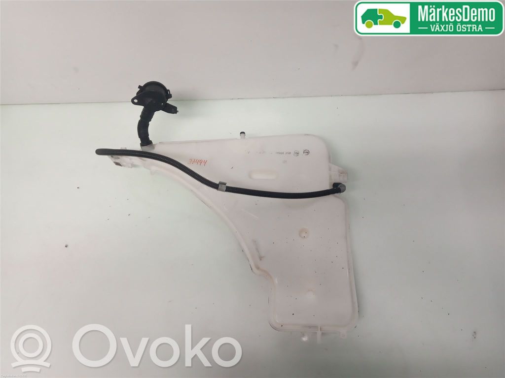 BMW 3 GT F34 Windscreen/windshield washer pump 