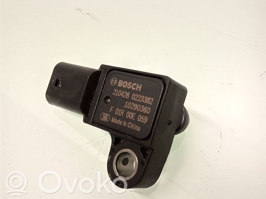 Intake air temperature sensor   10290360,F01R00E059