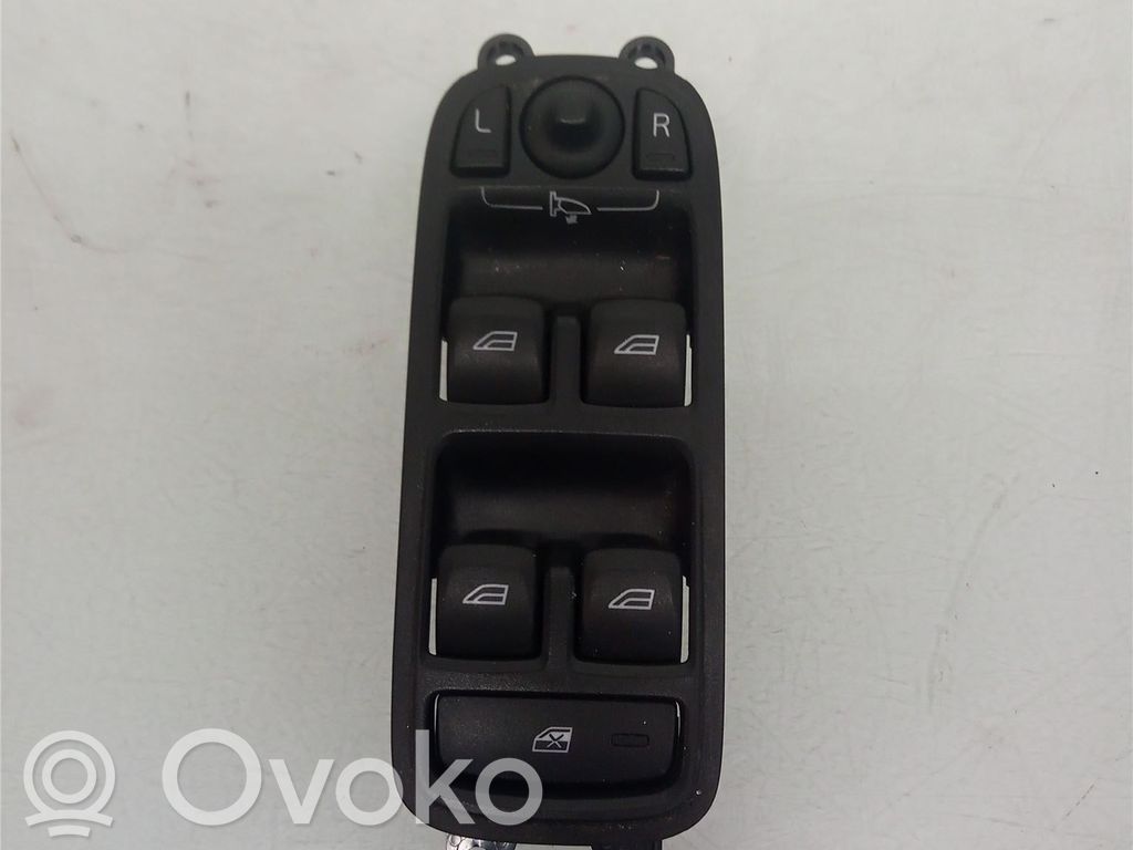 Volvo XC60 Electric window control switch 