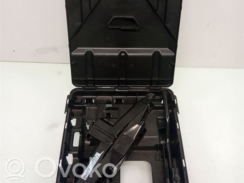 Tool set   93450861,95517478,995018195