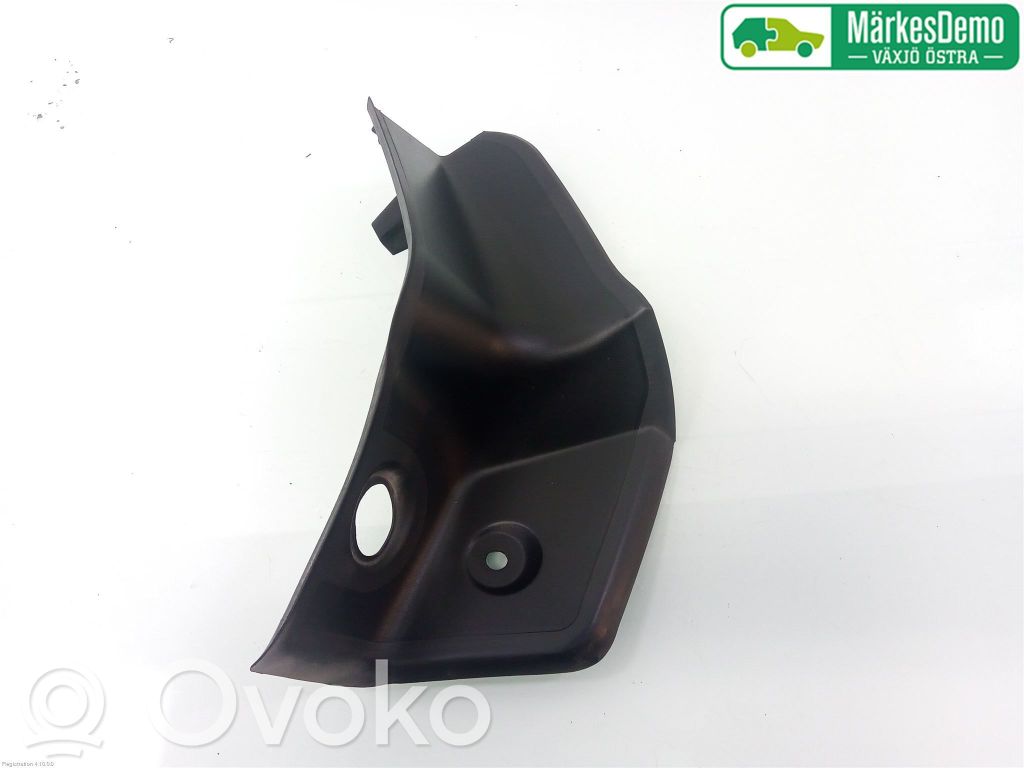 BMW X1 F48 F49 Listwa pod lampę tylną 