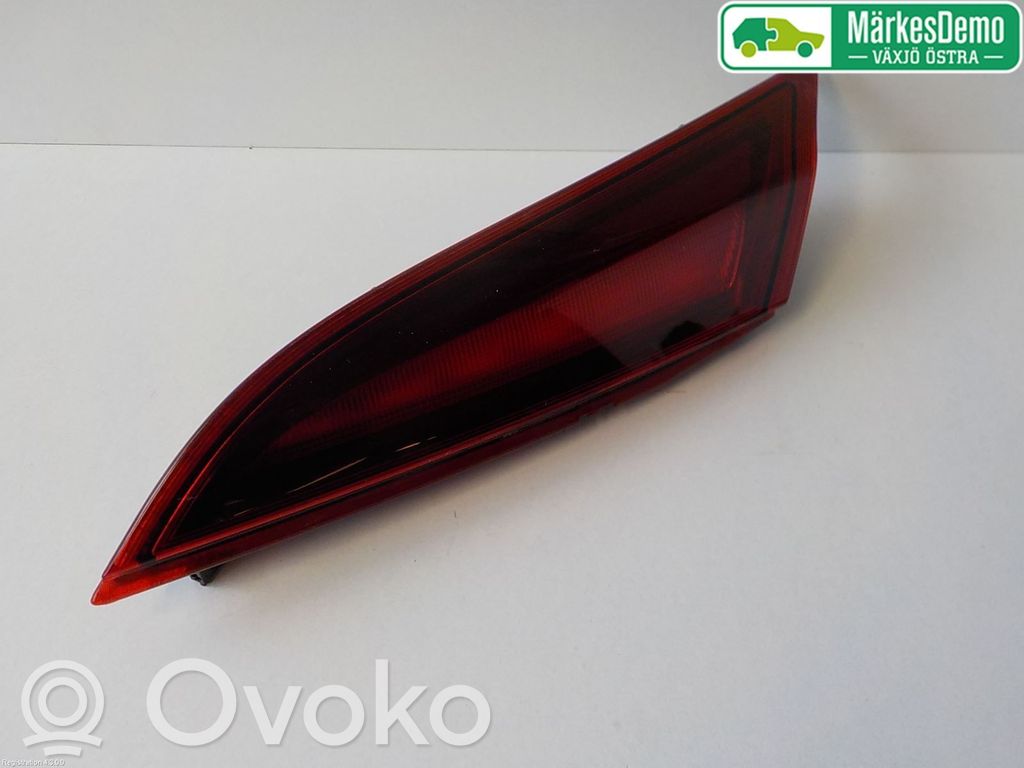 Opel Insignia A Takaluukun takavalot 