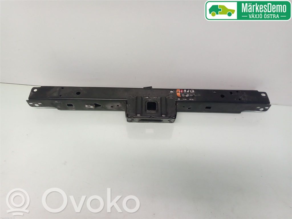 Opel Zafira C Panel mocowania chłodnicy / góra 