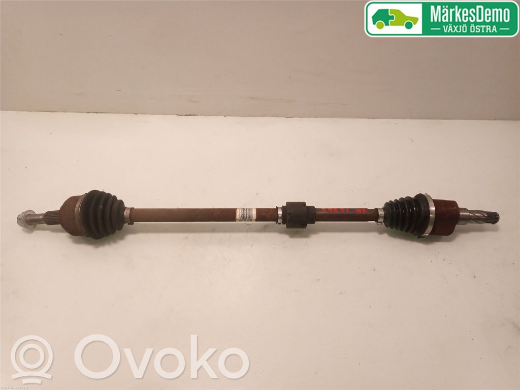 Ford Focus Priekinis pusašis 