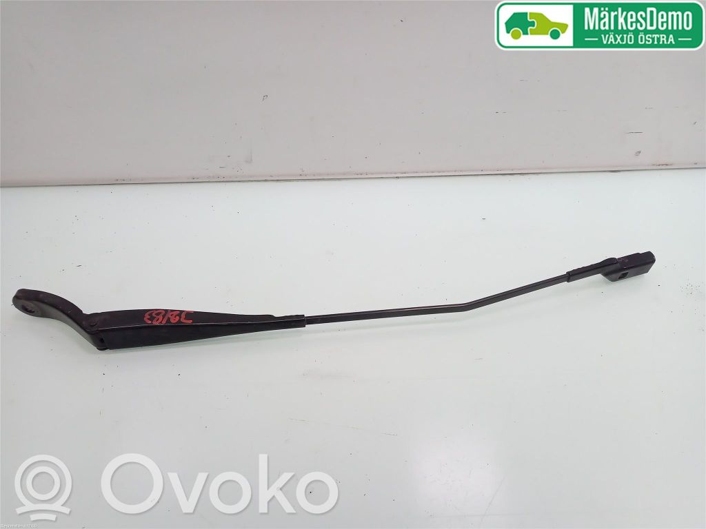 Citroen Berlingo Front wiper blade arm 