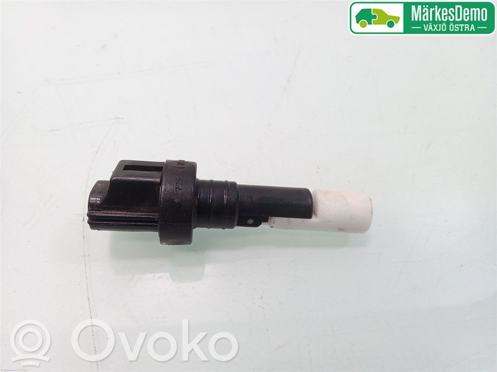 Volvo V70 Windshield washer fluid level sensor 