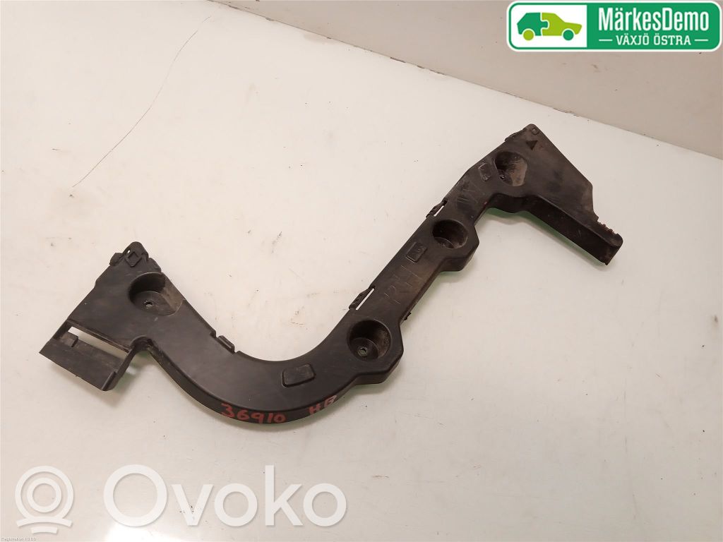Ford Focus Rear bumper mounting bracket 