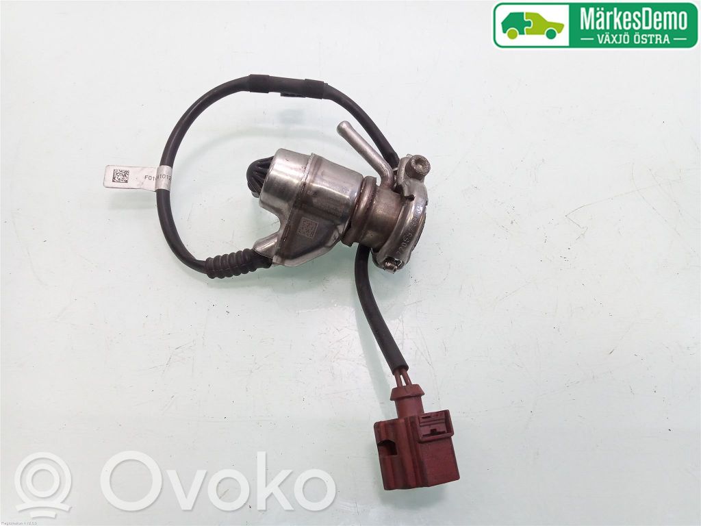 Volkswagen PASSAT B8 Inyector de AdBlue 
