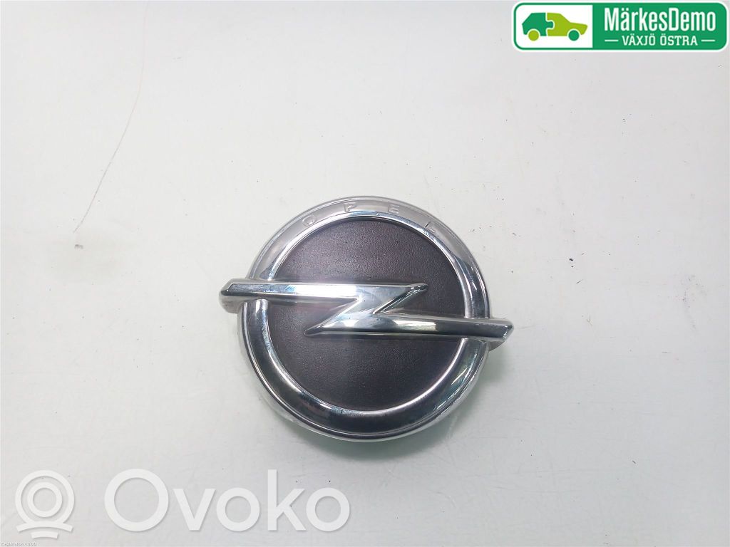 Opel Astra K Manilla exterior del maletero/compartimento de carga 