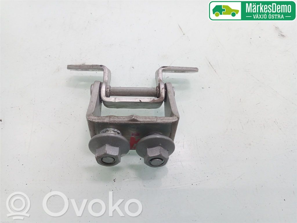 KIA Ceed Tailgate/trunk/boot hinge 