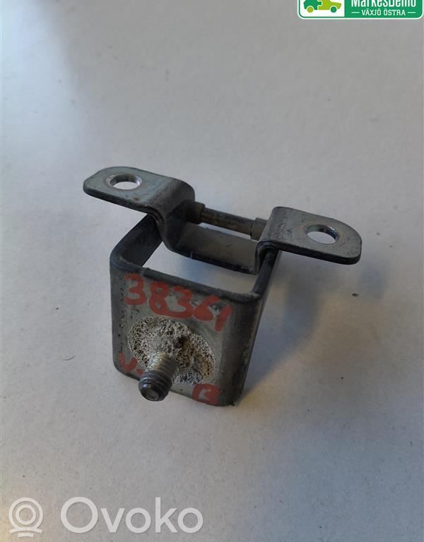 Renault Clio IV Tailgate/trunk/boot hinge 