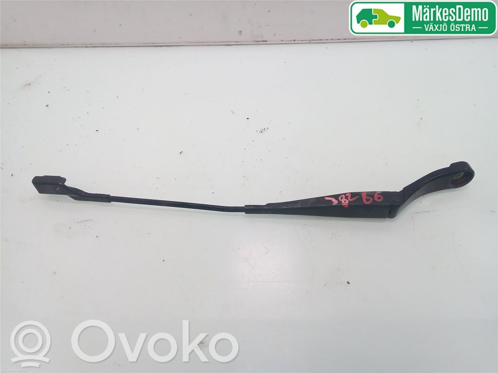 Peugeot 308 Ramię wycieraczki szyby przedniej / czołowej 