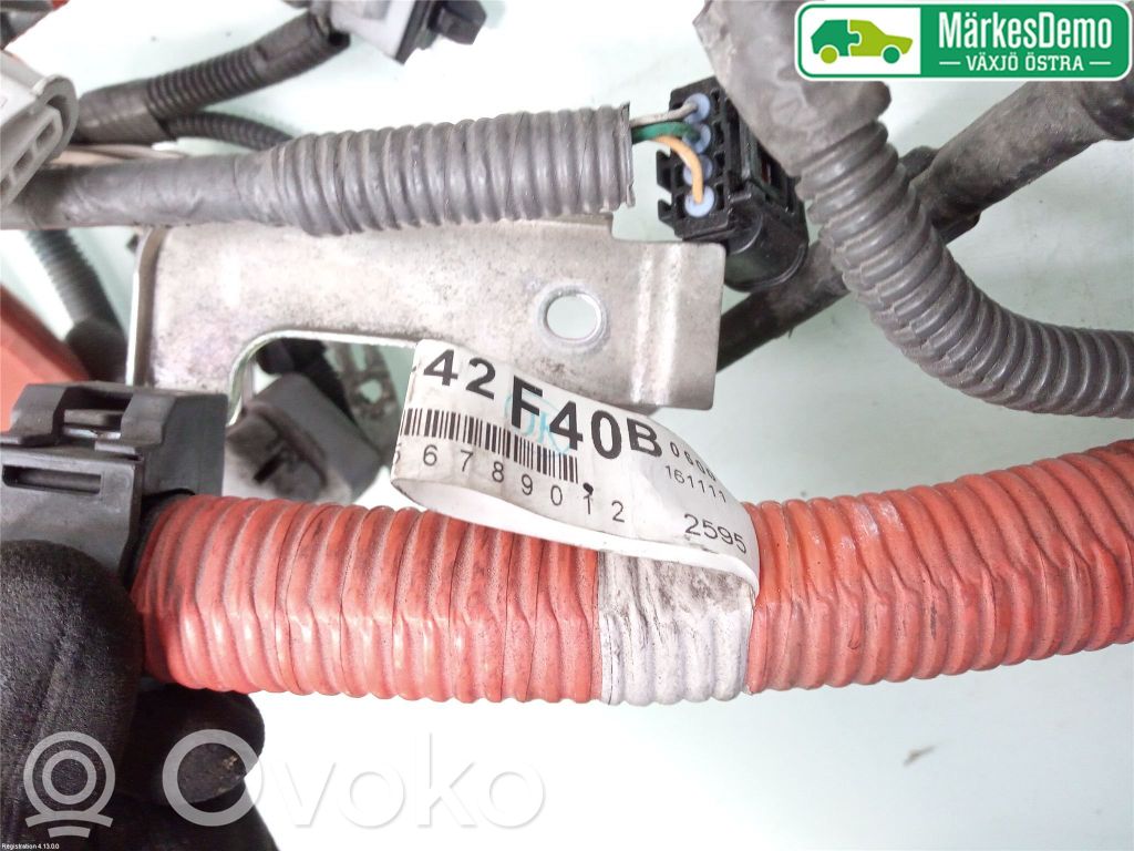 Toyota RAV 4 (XA40) Kabel wysokiego napięcia 