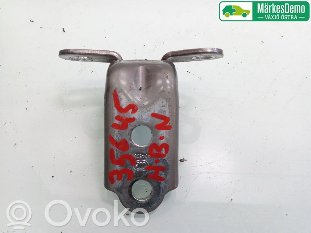 KIA Picanto Front door lower hinge 