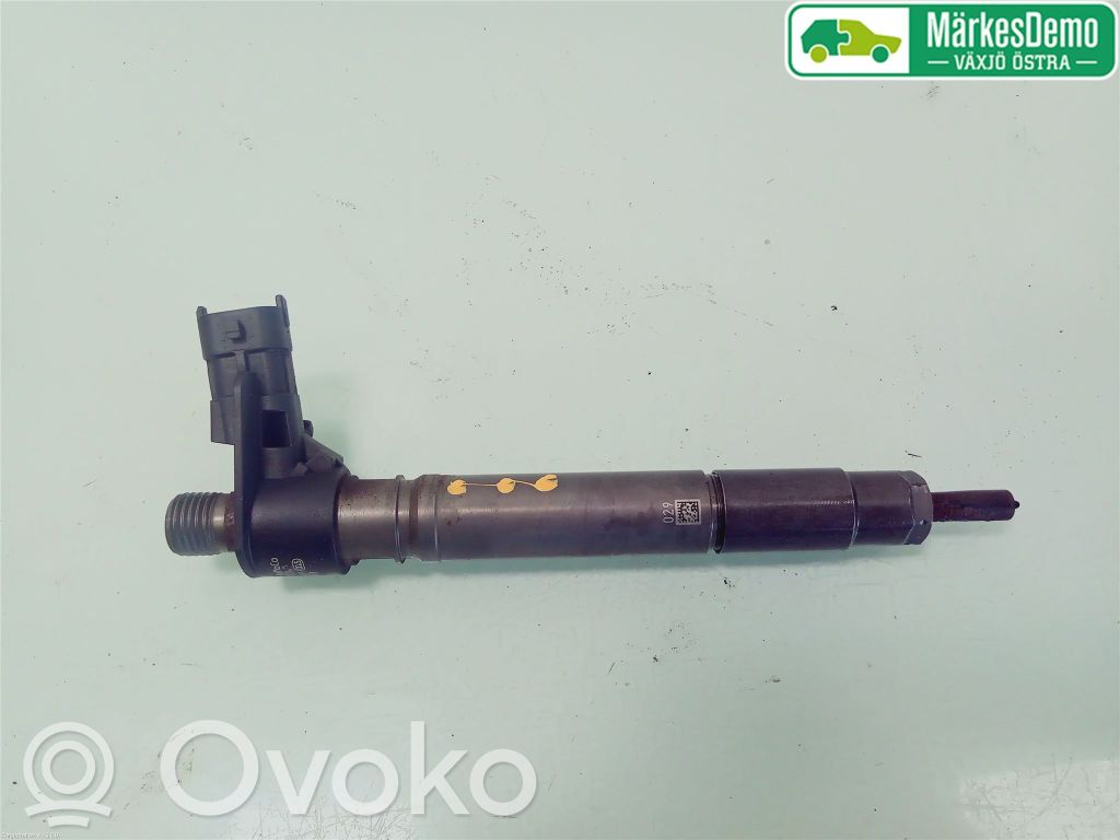 Inyector de combustible   LR056366