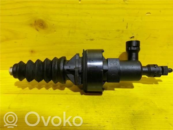 Ford Transit Kytkimen apusylinteri 