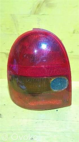 Lámpara de faros/luces traseros