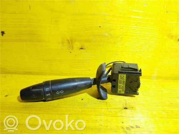 Daewoo Nubira Interruptor de control multifunción 