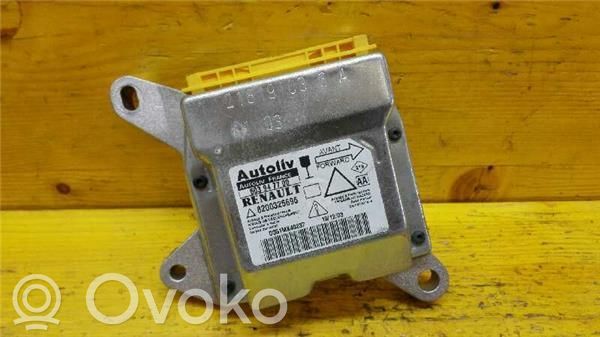 Airbag control unit/module   8200325696,603947700