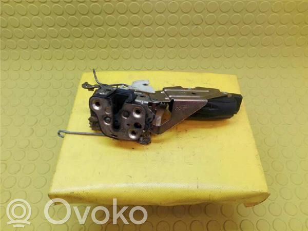 Opel Vectra A Priekinė durų spyna 