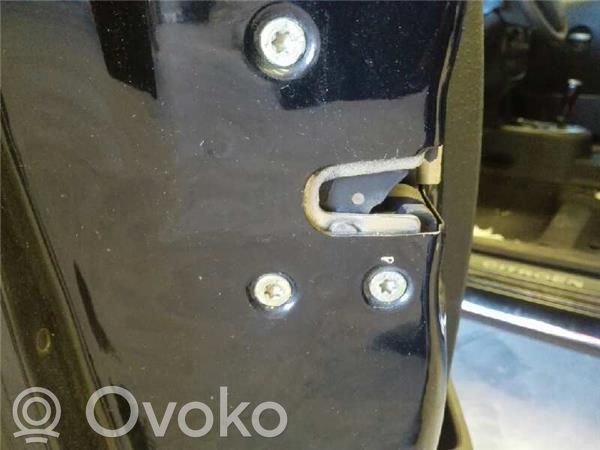 Citroen C2 Priekšpusē slēdzene 