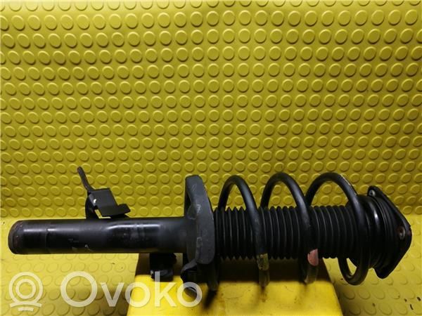 Mazda 3 I Etuiskunvaimennin 