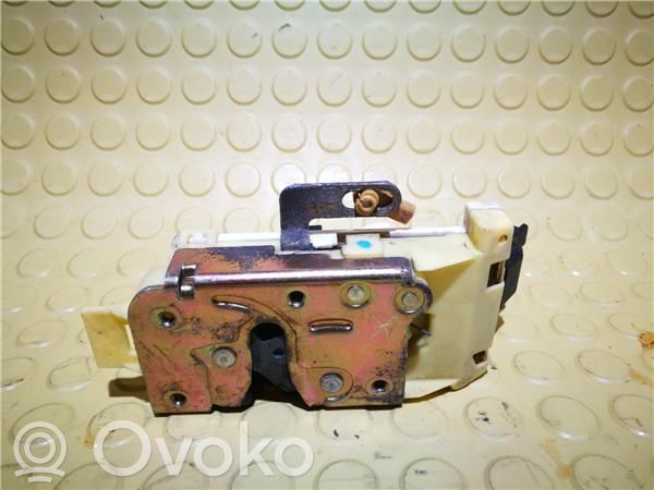 Ford Mondeo MK I Takaoven lukko 
