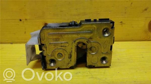 Renault Clio I Front door lock 