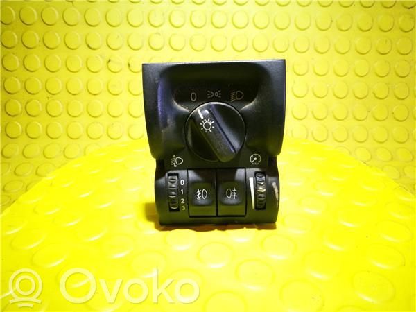 Opel Vectra B Light switch 