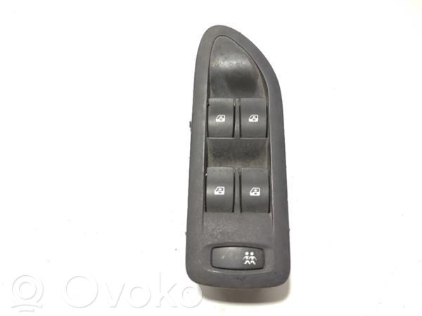 Renault Laguna II Interruptor del elevalunas eléctrico 