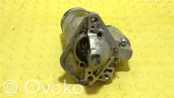 Motor de arranque   8200584675B