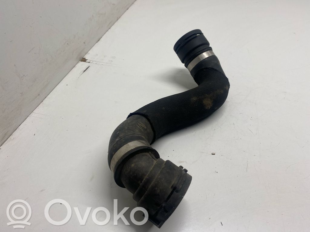 BMW 1 E81 E87 Engine coolant pipe/hose 