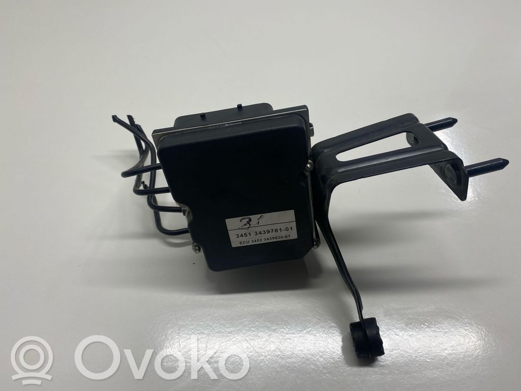 BMW X3 E83 ABS Pump 