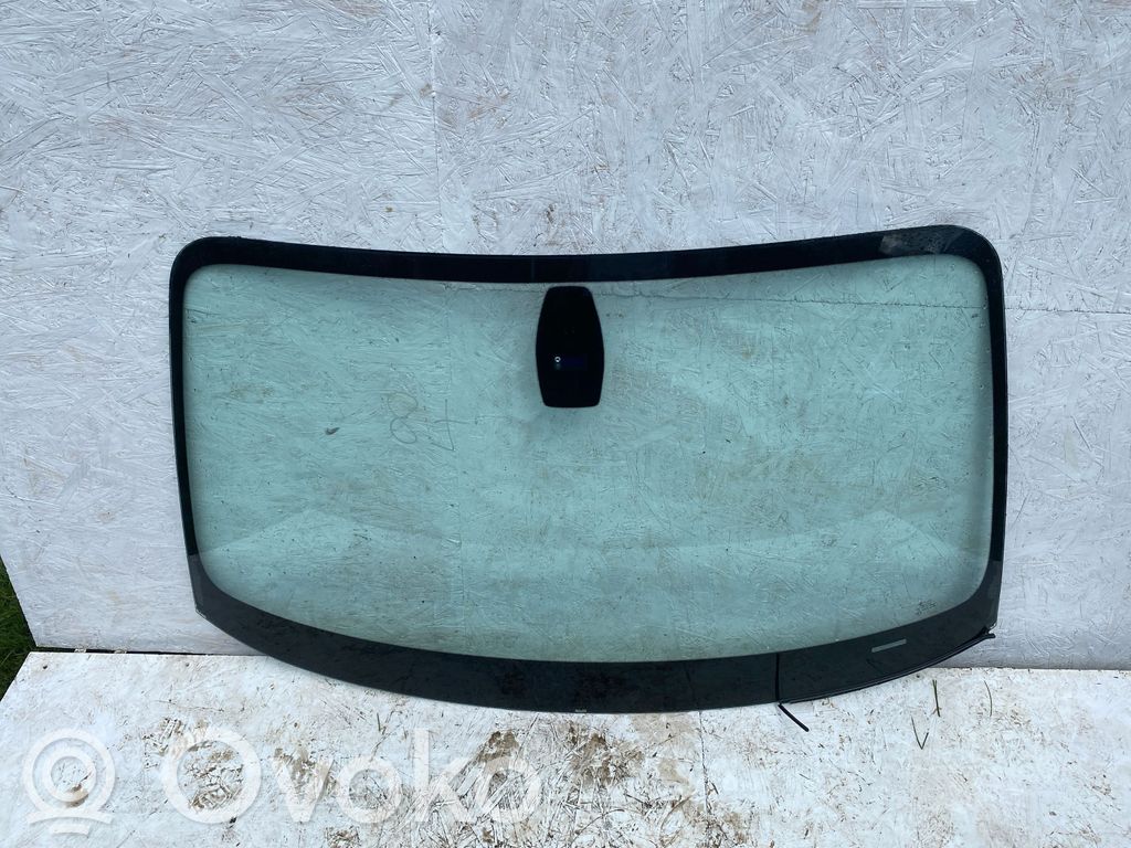 BMW 1 E81 E87 Front windscreen/windshield window 