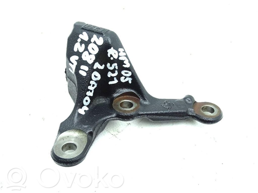 Peugeot 208 II Gearbox mounting bracket 
