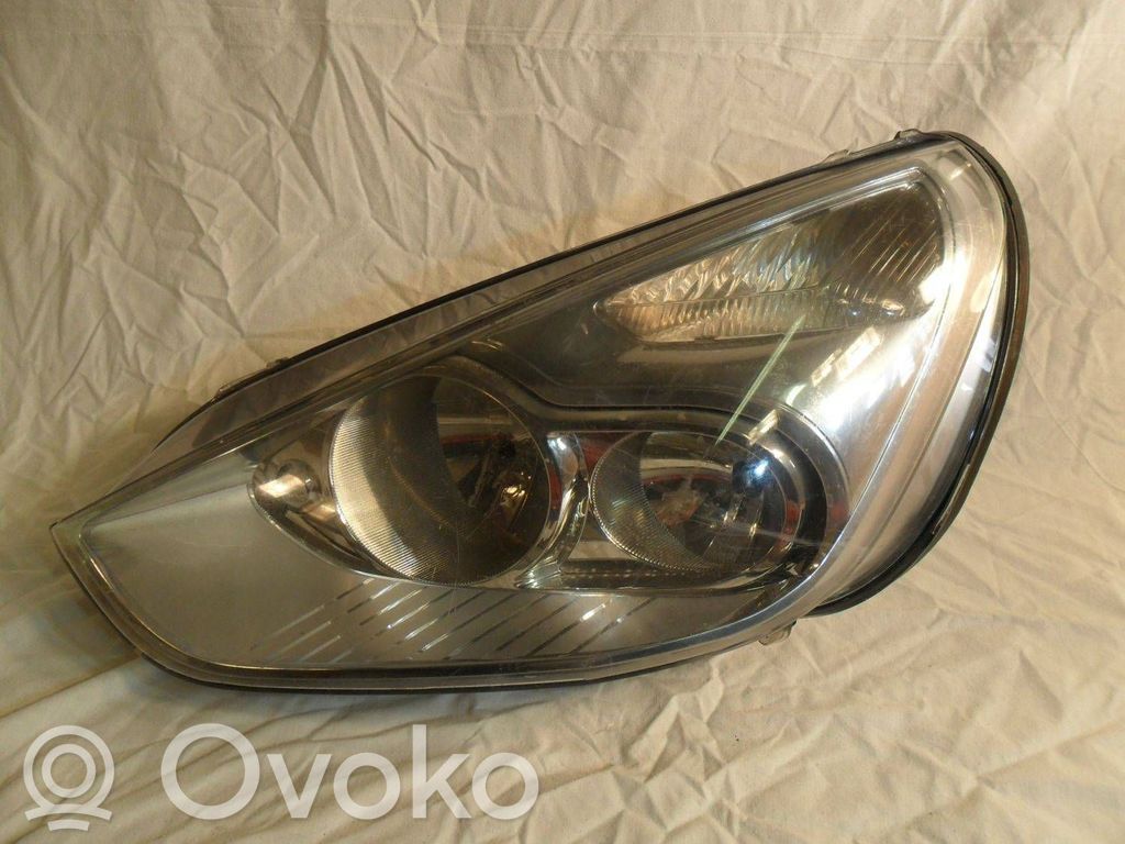 Headlight/headlamp   5924485
