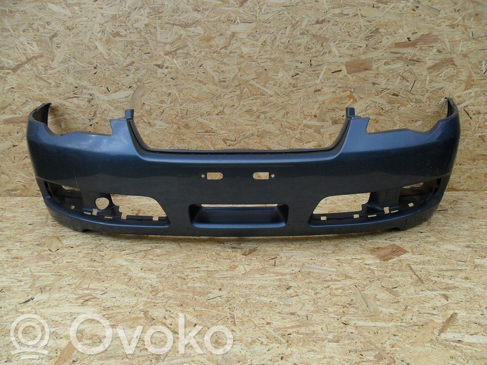 Subaru Legacy Parachoques delantero 