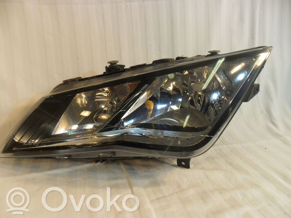 Seat Leon (5F) Scheinwerfer 