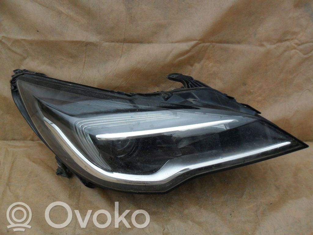 Scheinwerfer   A01129555