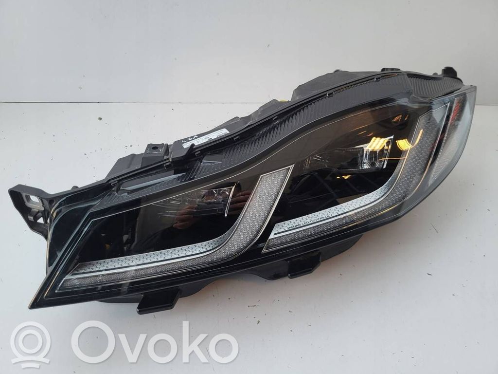 Jaguar XF X260 Lampa przednia 