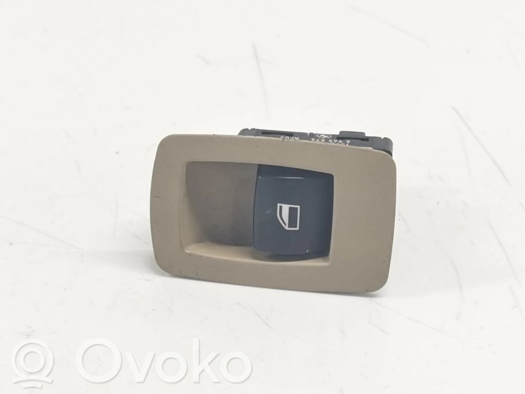 Electric window control switch   6945876