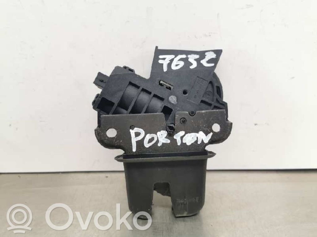 Tailgate lock latch   4E0827505C