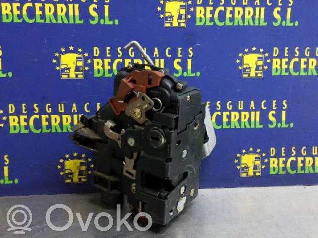 Audi A4 S4 B6 8E 8H Serratura portiera posteriore