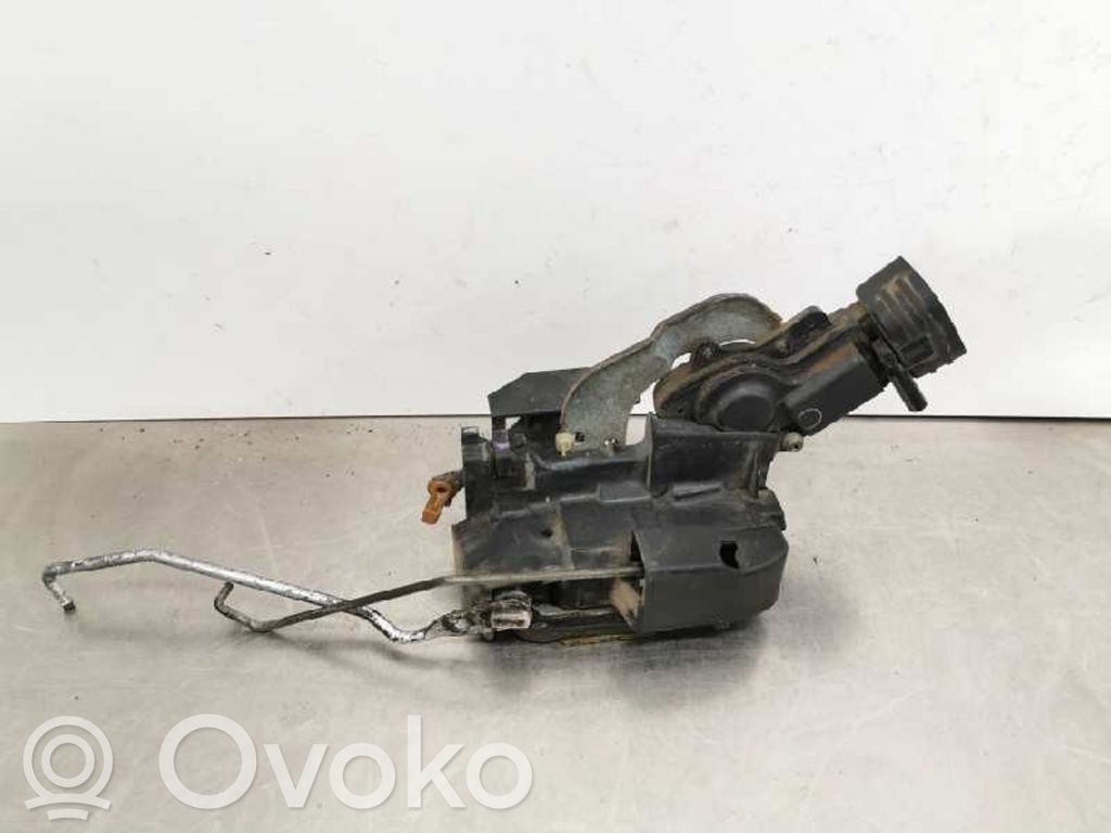 Etuoven lukko