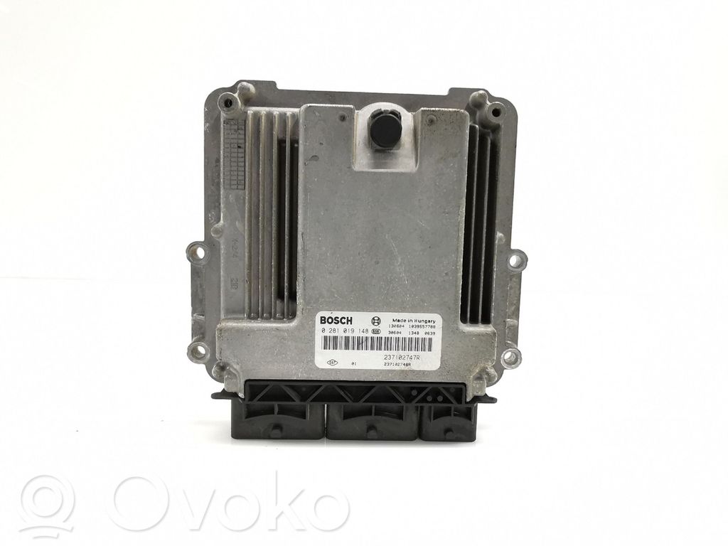 Unidad de control/módulo del motor   0281019148,237102747R