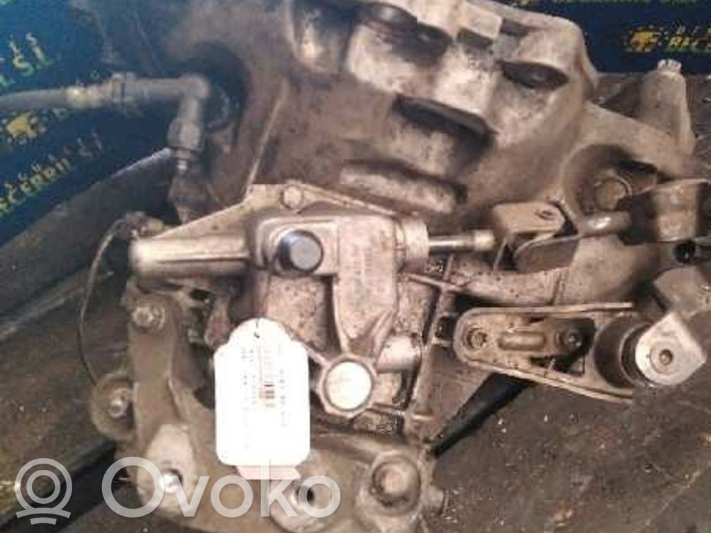 Opel Meriva A Cutie viteze manuală cu 5 trepte 