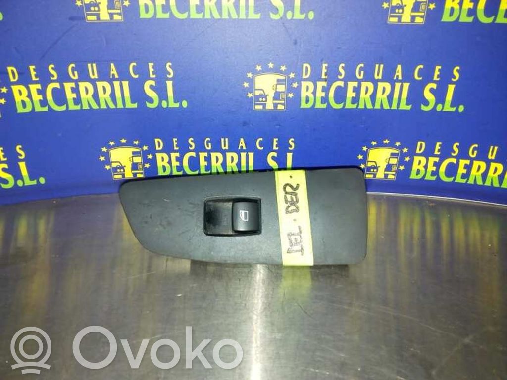Interruptor del elevalunas eléctrico   6935534