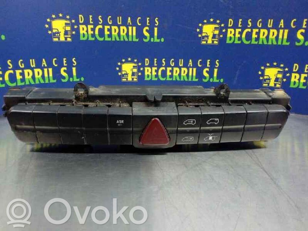 Mercedes-Benz Vito Viano W639 Comutator lumini pericol 