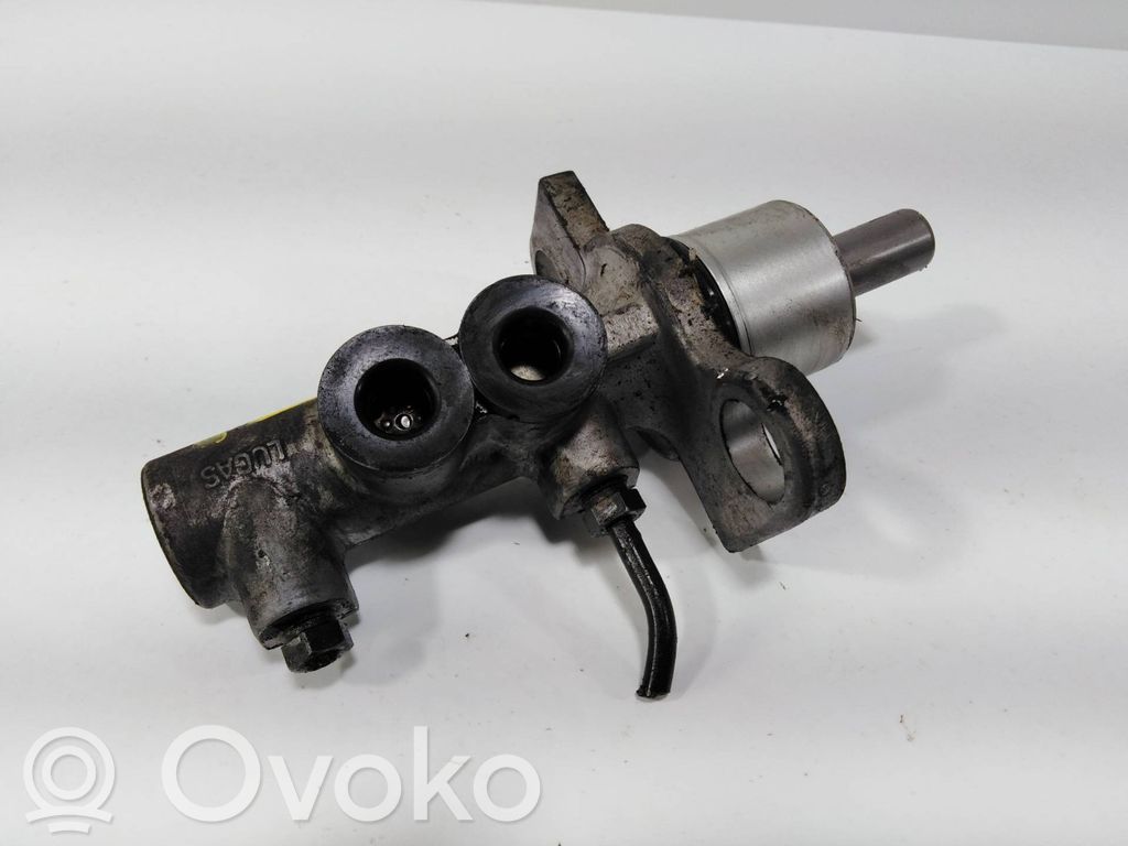 Audi A6 S6 C4 4A Servofrână 
